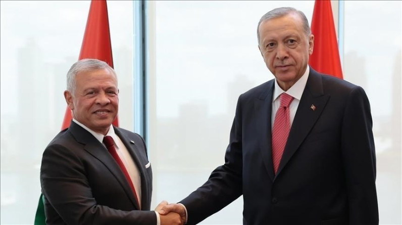 أردوغان يبحث  مع ملك الأردن الصراع الفلسطيني الإسرائيلي